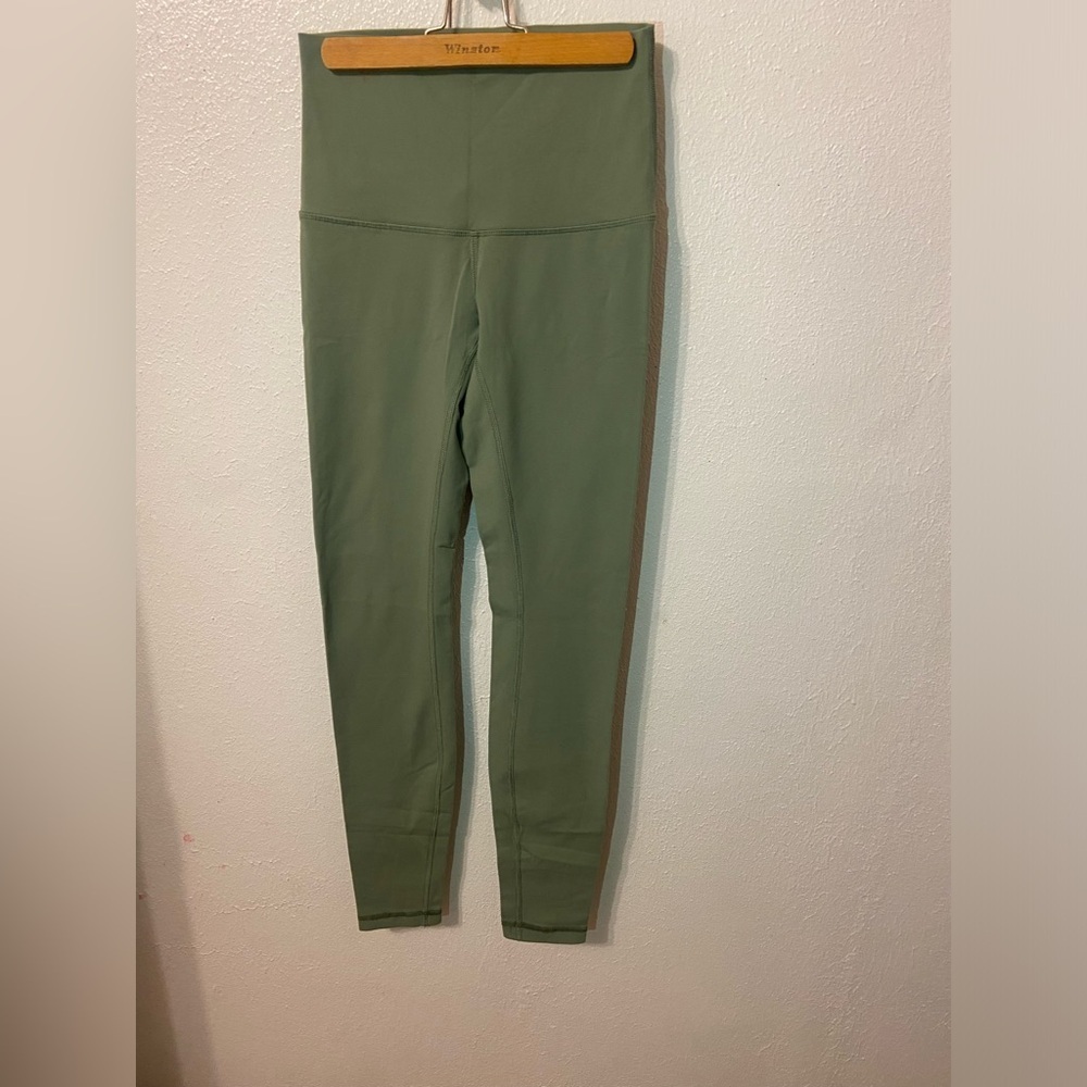 Align Lululemon legging